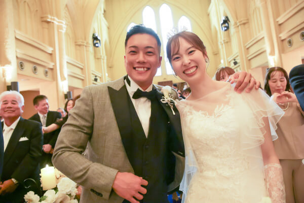 【パーティーレポート◆挙式編】ゲスト参加型の人前挙式◇感謝を伝える大切な１日！