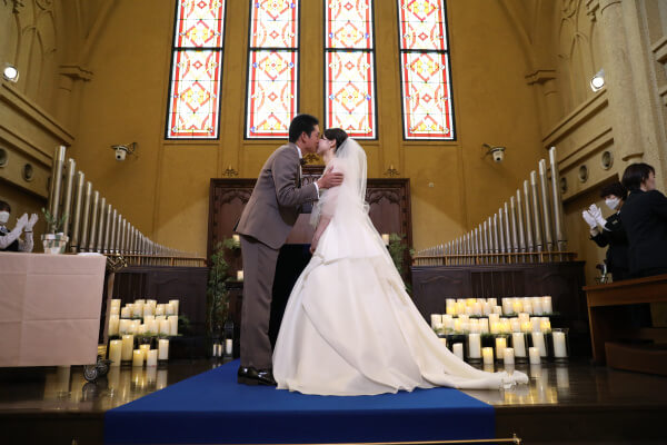 新潟県三条市　長岡市　新潟市　結婚式場　チャペル内人前式　ウェディングドレス　