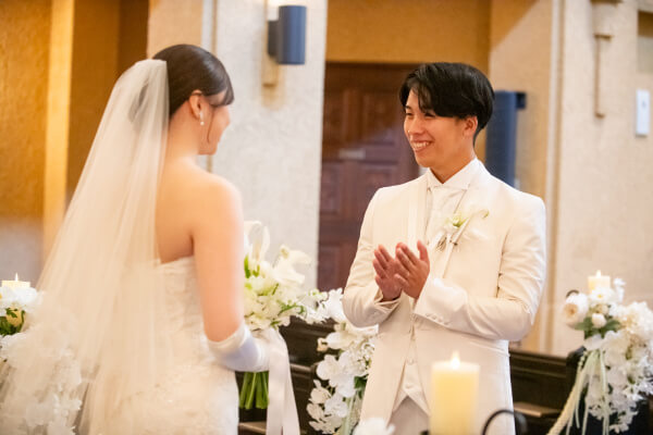 新潟県三条市　長岡市　新潟市　結婚式場　人前挙式　ウェディングドレス　ファーストミート