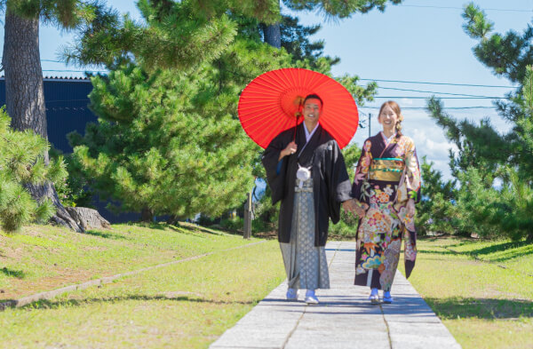 【パーティーレポート◆披露宴編】〈思い出箱～感謝のカタチ～〉歌声がつなぐ幸せの退場！