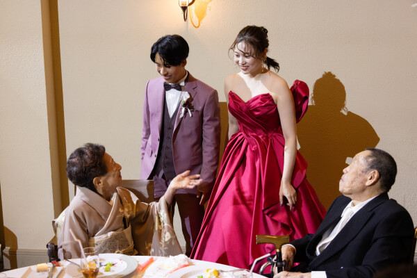 新潟県三条市　長岡市　新潟市　結婚式場　ウェディングドレス  ウェディングパーティー　カラードレス