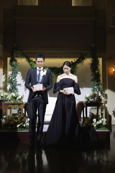 新潟県三条市　長岡市　新潟市　結婚式場　ウェディングドレス ウェディングパーティー　カラードレス