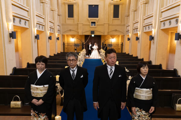 新潟県三条市　長岡市　新潟市　結婚式場　ウェディングドレス   ファミリーミート　人前挙式