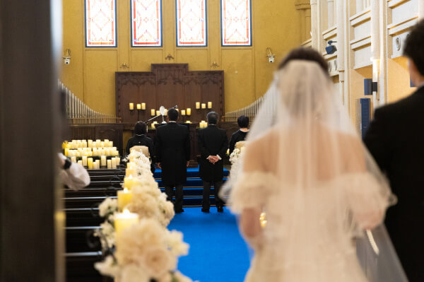 新潟県三条市　長岡市　新潟市　結婚式場　ウェディングドレス   ファミリーミート　人前挙式