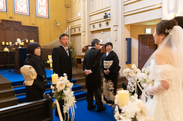 新潟県三条市　長岡市　新潟市　結婚式場　ウェディングドレス   ファミリーミート　人前挙式