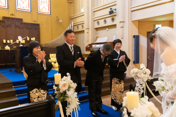 新潟県三条市　長岡市　新潟市　結婚式場　ウェディングドレス   ファミリーミート　人前挙式