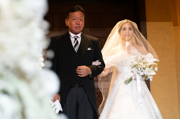 新潟県三条市　長岡市　新潟市　結婚式場　ウェディングドレス   ファミリーミート　人前挙式