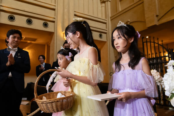 新潟県三条市　長岡市　新潟市　結婚式場　ウェディングドレス 　人前挙式　誓いの言葉　リングガール
