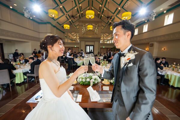 新潟県三条市　長岡市　新潟市　結婚式場　ウェディングドレス 　カラードレス　披露宴　笑顔　感動　ゲスト