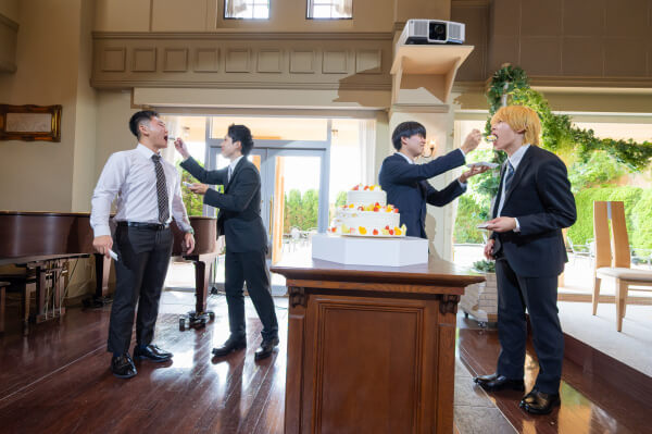 新潟県三条市　長岡市　新潟市　結婚式場　ウェディングドレス 　カラードレス　披露宴　笑顔　感動　ゲスト