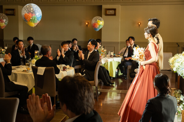 新潟県三条市 長岡市 新潟市 結婚式場 ウェディングドレス カラードレス 披露宴 笑顔 感動 ゲスト