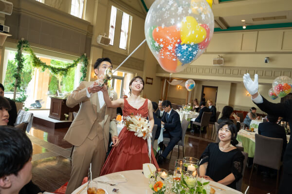 新潟県三条市 長岡市 新潟市 結婚式場 ウェディングドレス カラードレス 披露宴 笑顔 感動 ゲスト