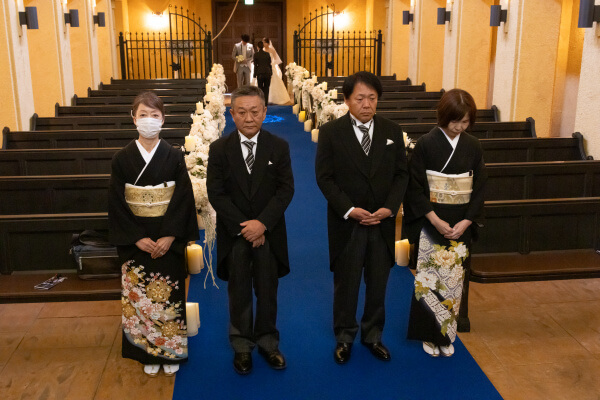 新潟県三条市　長岡市　新潟市　結婚式場　ウェディングドレス 　人前挙式　ファミリーミート