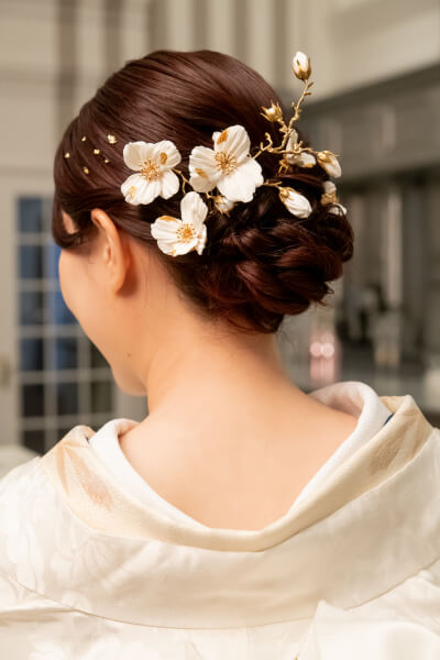 新潟県三条市 長岡市 新潟市 結婚式場 ウェディングドレス カラードレス 披露宴 花嫁ヘア ヘアスタイル 和装 髪飾り